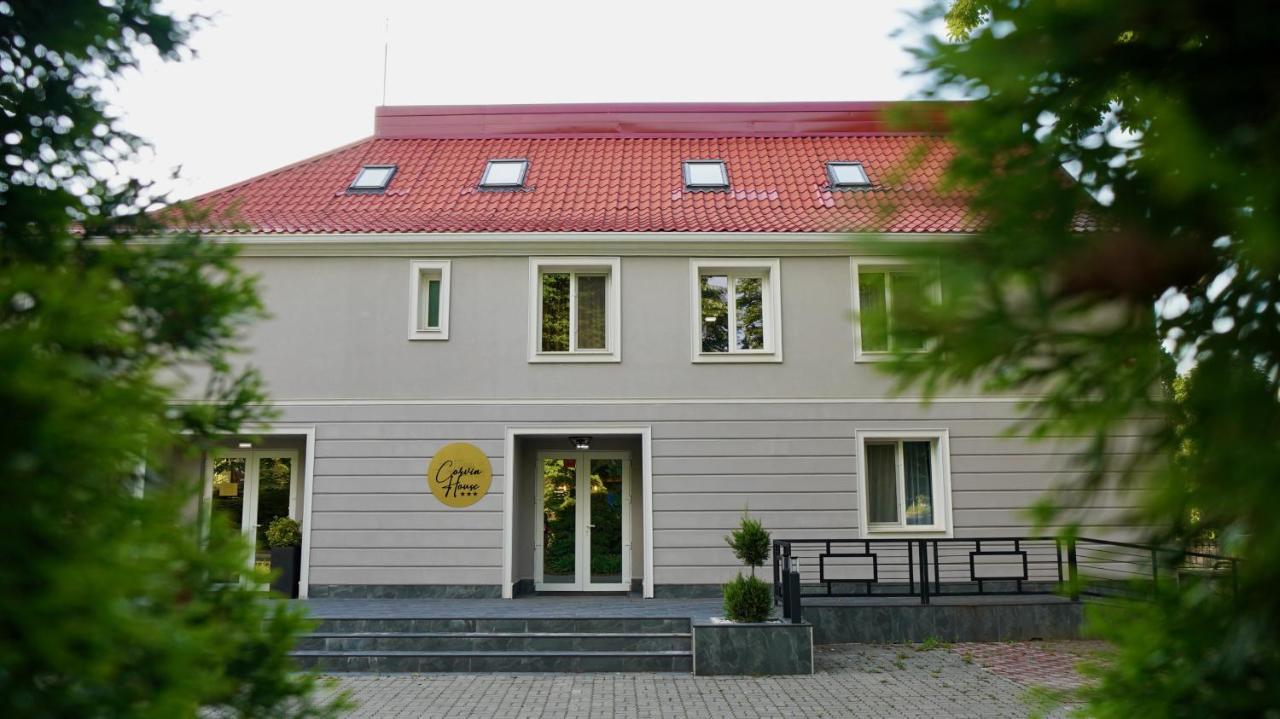 Corvin House Hotell Hunedoara Exteriör bild
