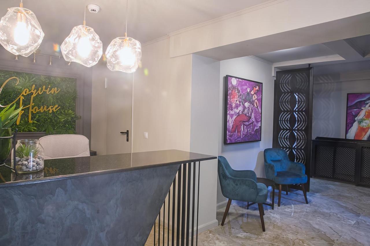 Corvin House Hotell Hunedoara Exteriör bild